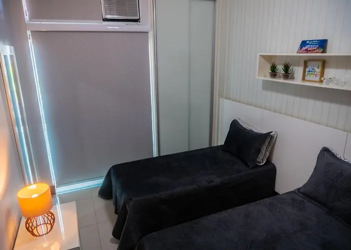 Maravilhoso Apto na Praia do Forte Wi-Fi 600 MB